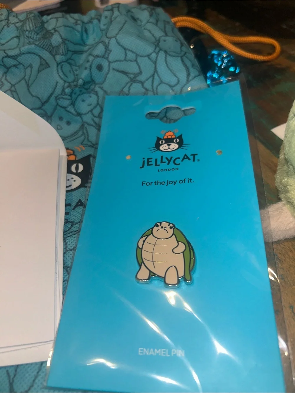 Jellycat Beige Plush Turtle Soft Toy with Matching Enamel Pin & Dust Bag-NWT